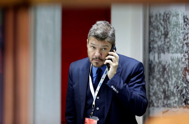 tinelli 1600692100