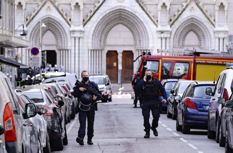 ataque terrorista niza francia 291020 b