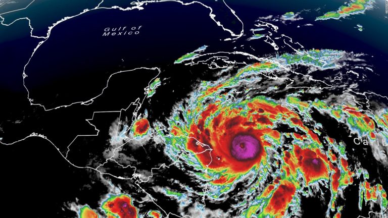 201102101146 weather satellite hurricane eta 20201102 full 169