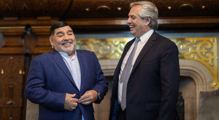 maradona alberto fernandez 1606323091