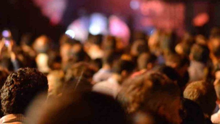 fiesta clandestina 1jpg