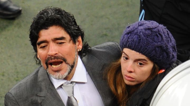 Argentinas coach Diego Maradona is comf 555d93b4bd48f5e55257400c478b1f80