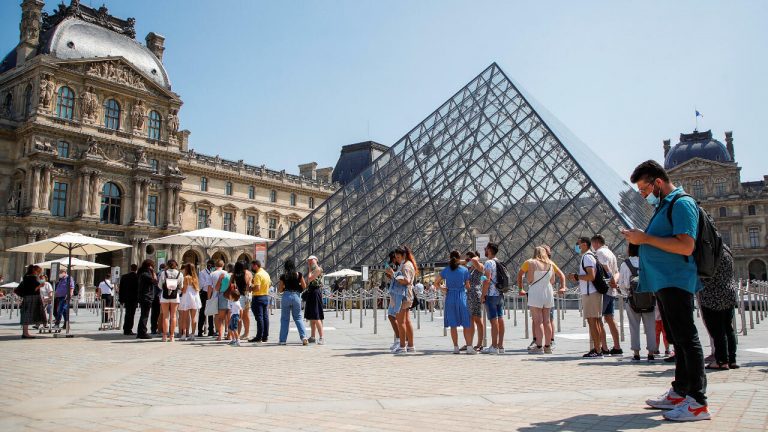 Louvre 1