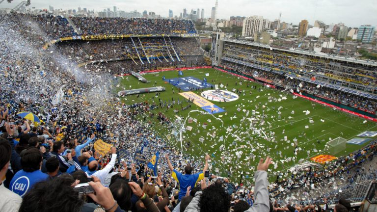 hinchada boca argentina