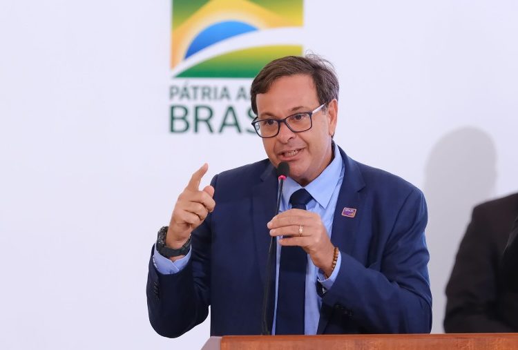 10 12 2020 gilson ministro 750x507 1
