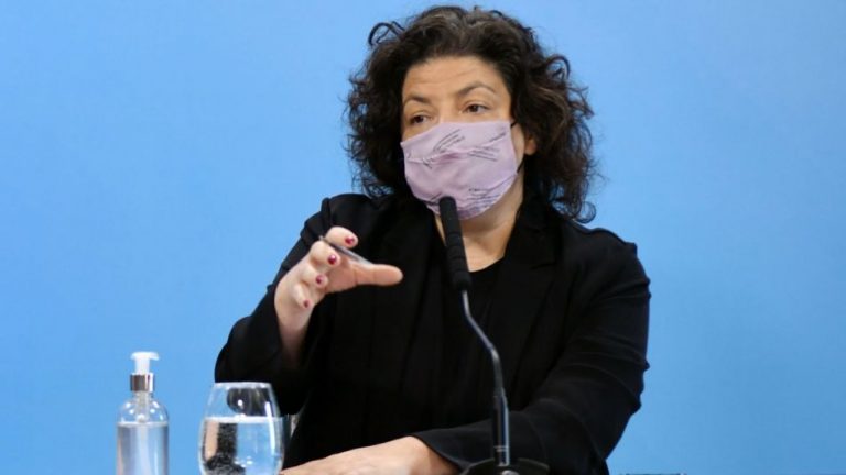 carla vizzotti 250821 1221751