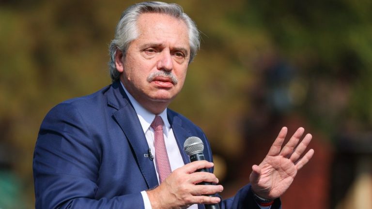albertofernandez vialidad cristinakirchnerjpg