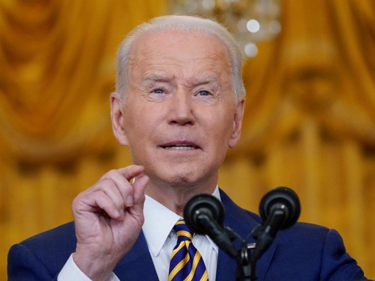 joe biden en conferencia de Hq2dAOBYx 2000x1500 1