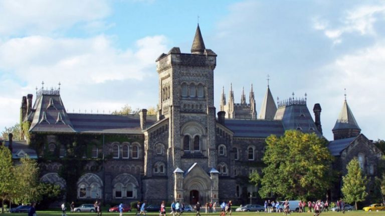 universidad de toronto 1311296