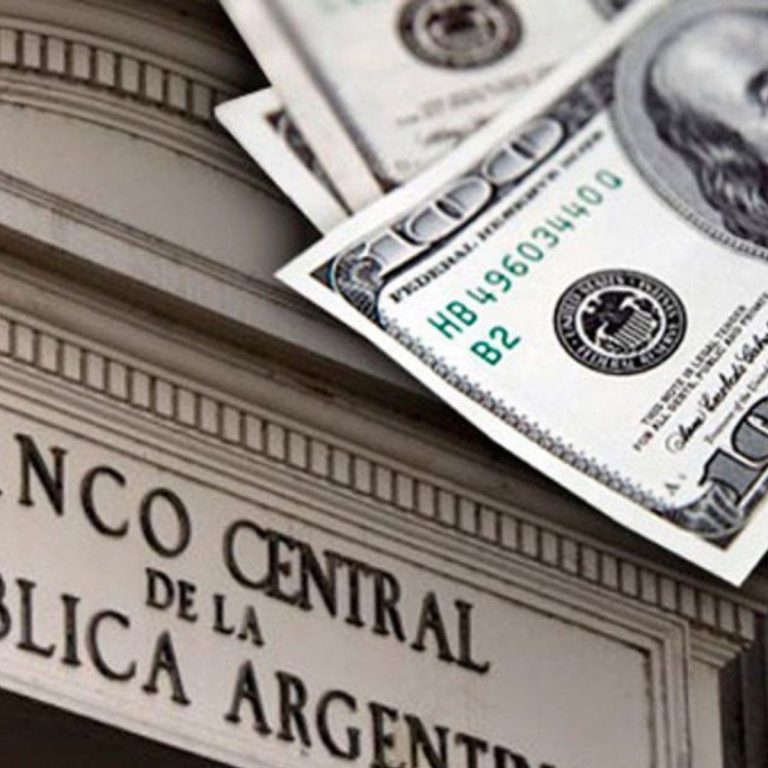 dolar.jpg 792575817
