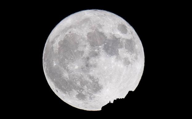 superluna ciervo kpG U170661063972DH 624x385@La Verdad
