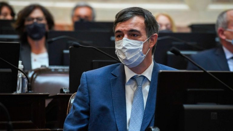 615dfea6d9ab3.10.2021 esteban bullrich 565 900