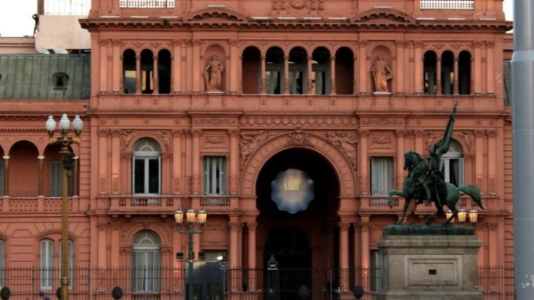 murio una bebe en la puerta de la casa rosada su familia estaba en situacion de calle