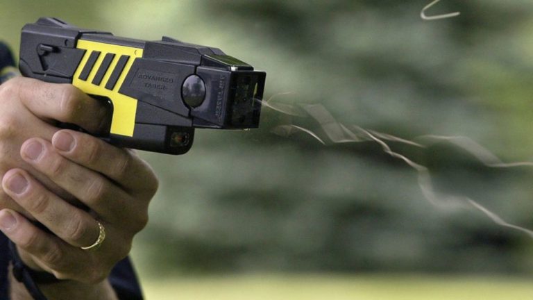 pistola taser 1510051