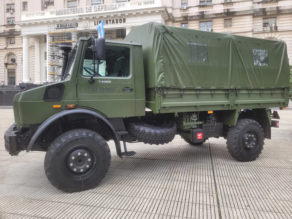 El Ejército Argentino compró 400 nuevos Unimog y avanza con la mayor renovación de camiones militares en 45 años 4 b7mg5vfzsjaqhbvrnaherdcqi4
