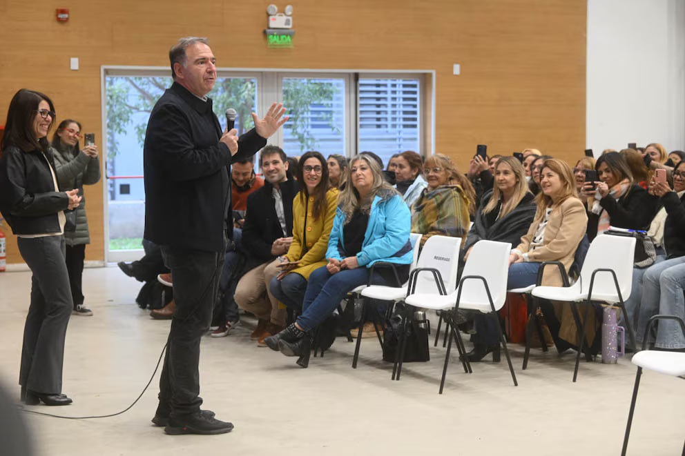 Córdoba inicia una nueva etapa de un programa para fortalecer la enseñanza de Matemática 1