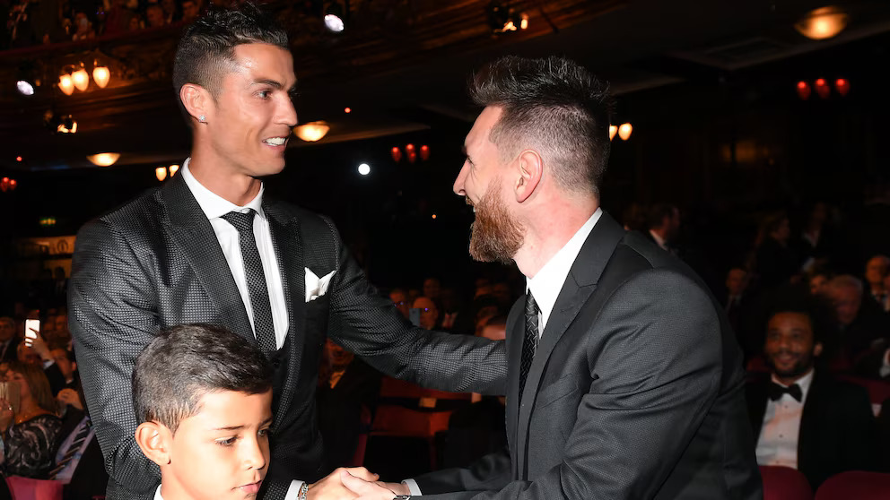 Cristiano Ronaldo acompañó a Lionel Messi tras la muerte de su padre: “Un abrazo enorme para ti y los tuyos” 3 a64pjbgakbcgvpgwjuer3k3t2q