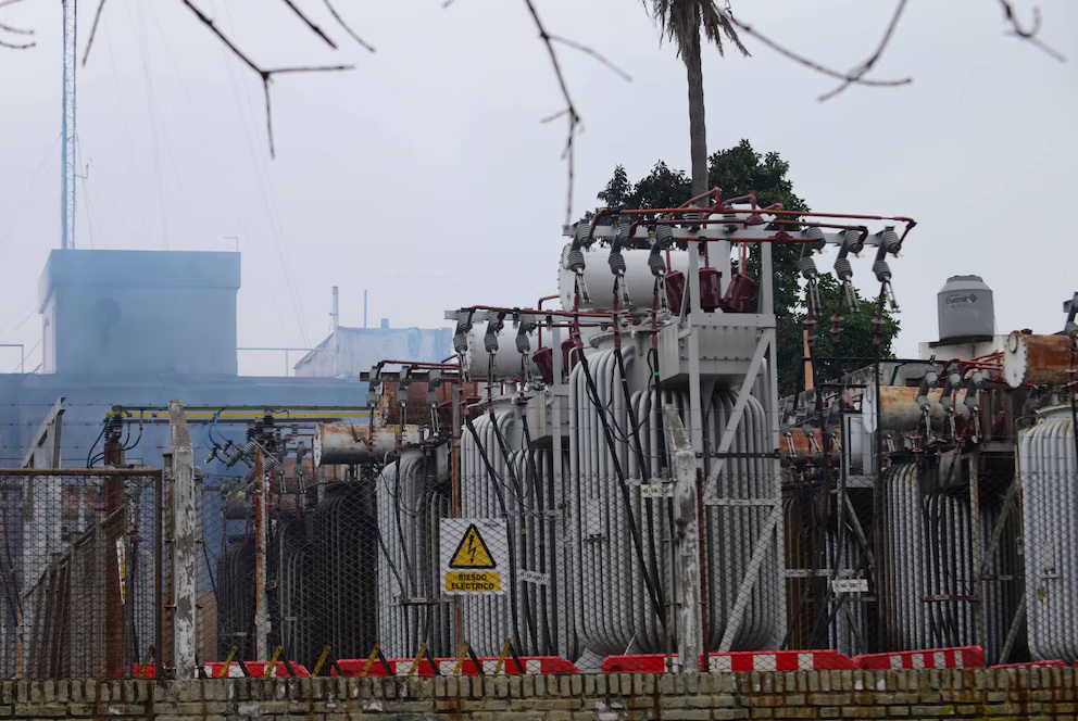 Apagón en La Plata: todavía quedan cerca de 14 mil usuarios sin luz tras el incendio en una subestación 1