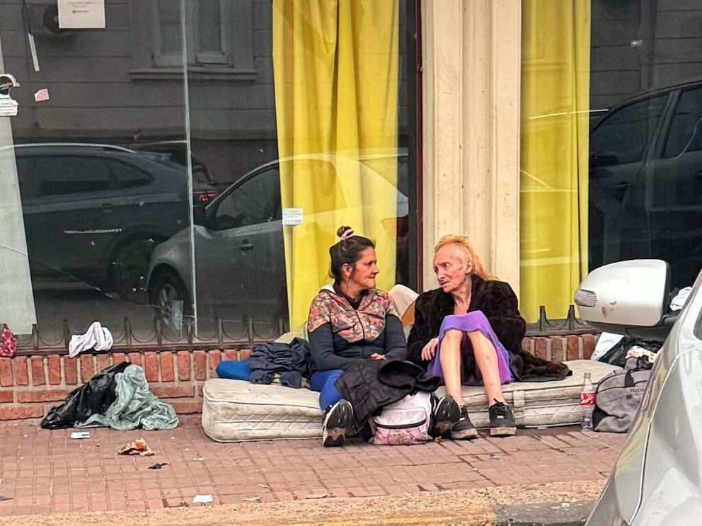 Zulma Lobato fue hallada en situación de calle en Entre Ríos: buscan contactar a familiares y personas de su entorno 3 zowlhfpigvcejlwroolyacyfci