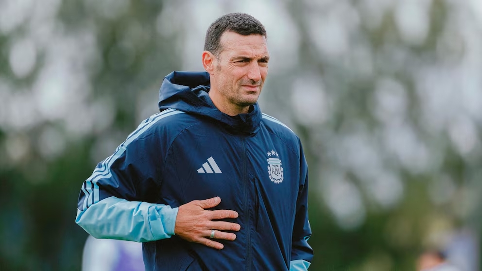 Lionel Scaloni probó el primer once del nuevo ciclo con sorpresas y caras jóvenes 2 dpg3smokwrehdfuj2w2i7pep2q