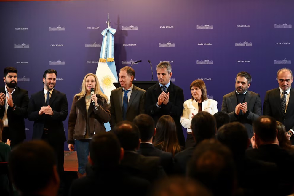 La mesa política busca aplacar tensiones por el Presupuesto y planea una reunión con Diputados 2