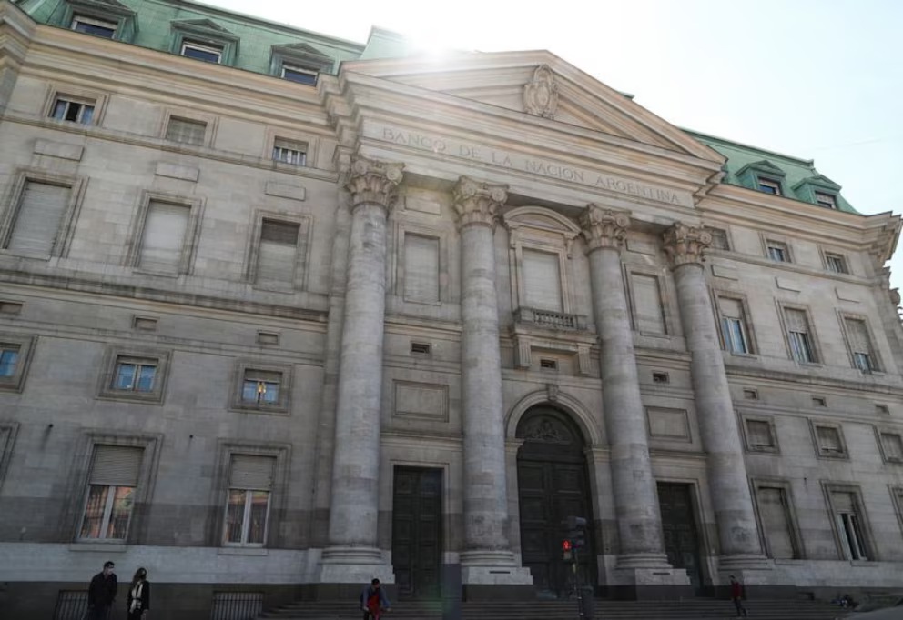 Banco Nación flexibilizó la refinanciación de deudas: quiénes pueden acceder y los nuevos plazos 1 weltfbh5v2bifnf3jnbihjlrhm