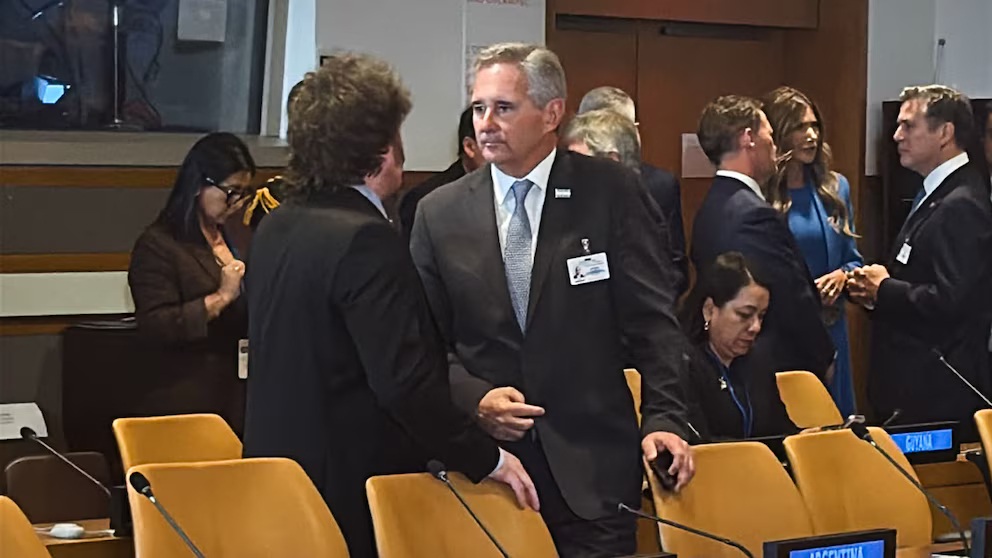 Milei llegó a Nueva York, elogió el discurso de Trump en la ONU y busca un encuentro clave con el líder republicano 1 ygnrcjlgurfc3hknkosvkpesiq