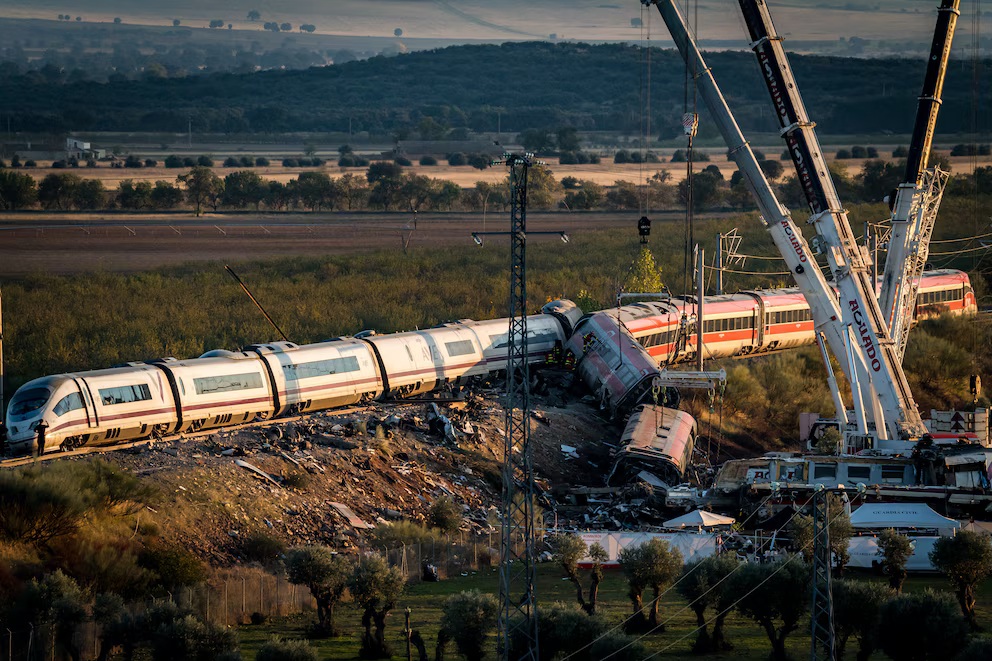 “Hay mucho miedo a tomar los trenes”: tras el trágico choque en Toledo, avanza la identificación de las víctimas y crece la preocupación por las fallas del servicio 6 slkpmsylnfbnne77bdu26enw5i