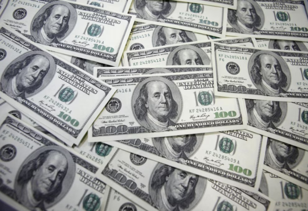 Cuánto puede costar el dólar en octubre sin que el Gobierno tenga que intervenir según la nueva banda cambiaria 2 yjwpsas555dzro23fmjky36qau